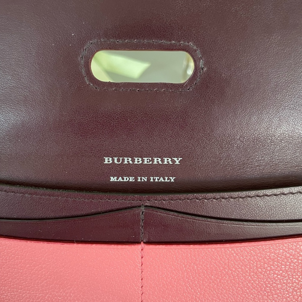 Like New Burberry D Ring Continental Long Wallet Pink - Picture 4 of 8
